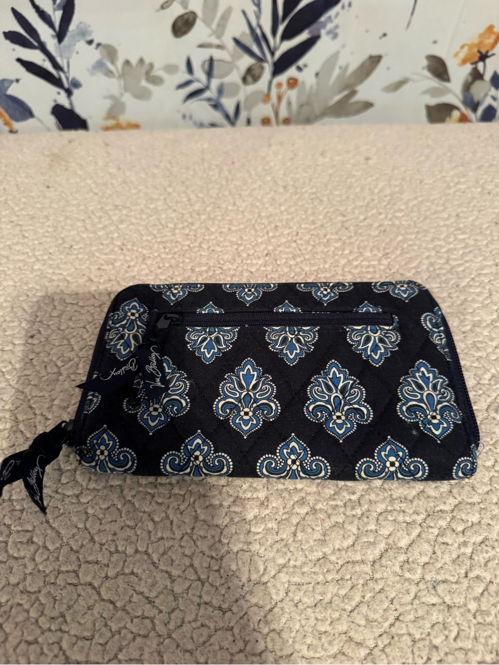 Quilted Patterned Zip Wallet in Navy and Light Blue Vera Bradley